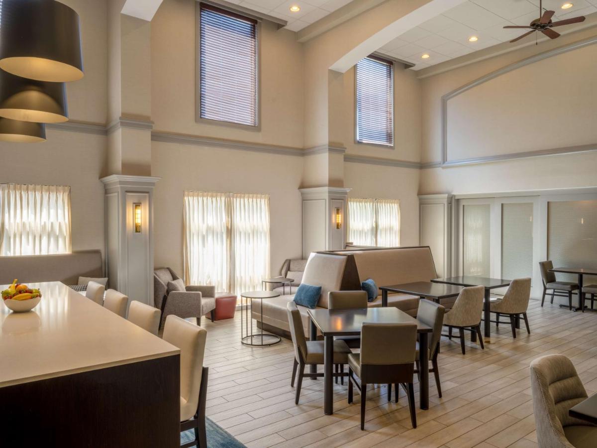 Hampton Inn Raynham-Taunton Eksteriør billede