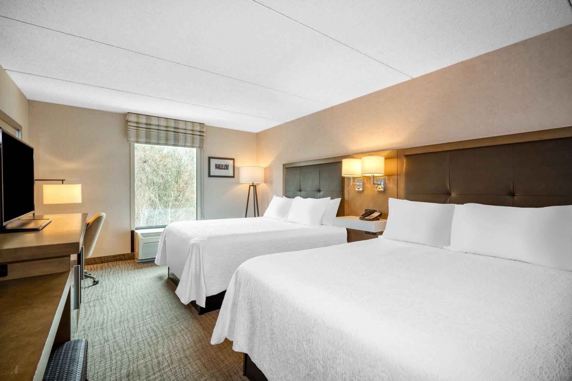 Hampton Inn Raynham-Taunton Eksteriør billede