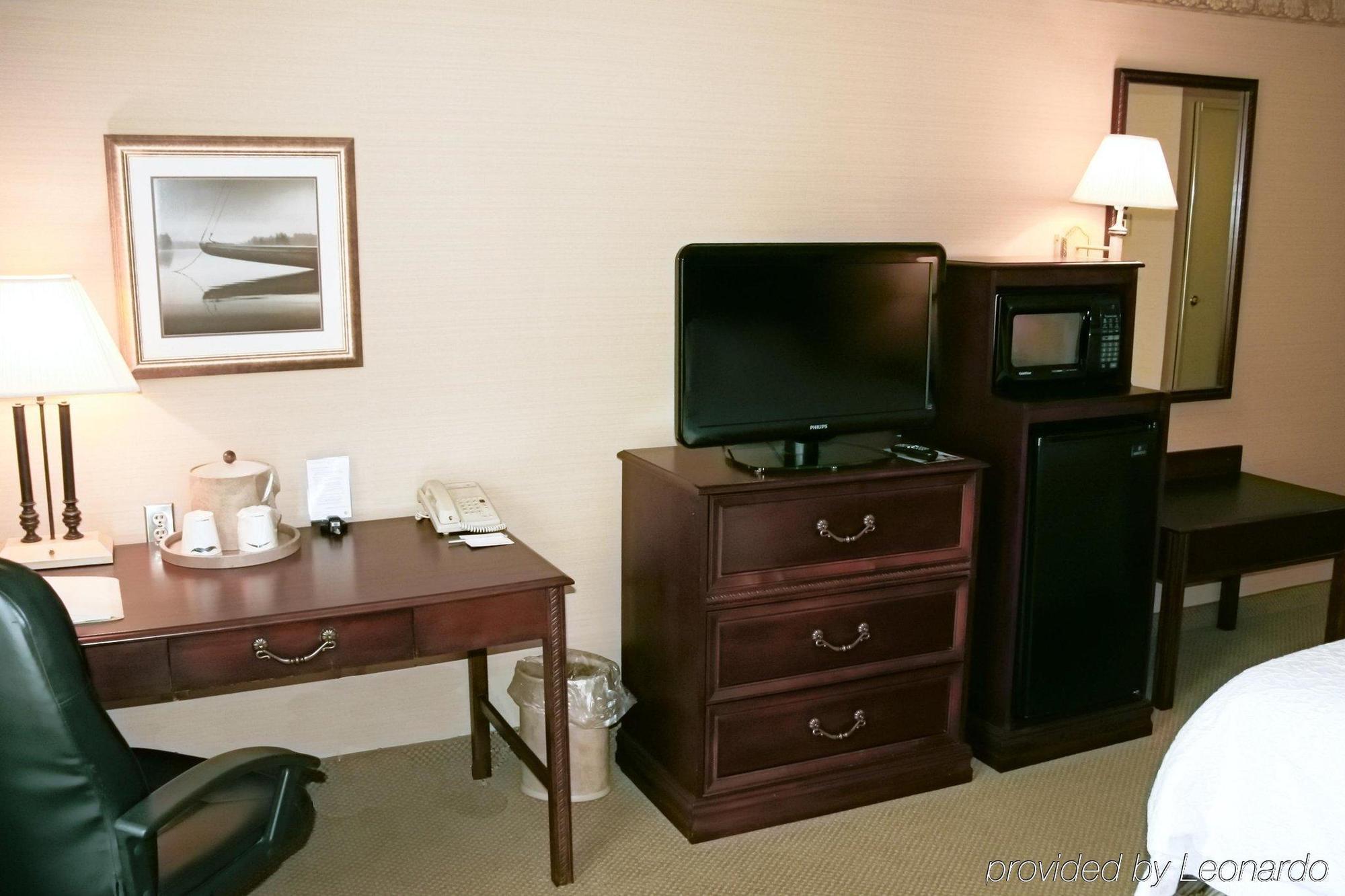 Hampton Inn Raynham-Taunton Eksteriør billede
