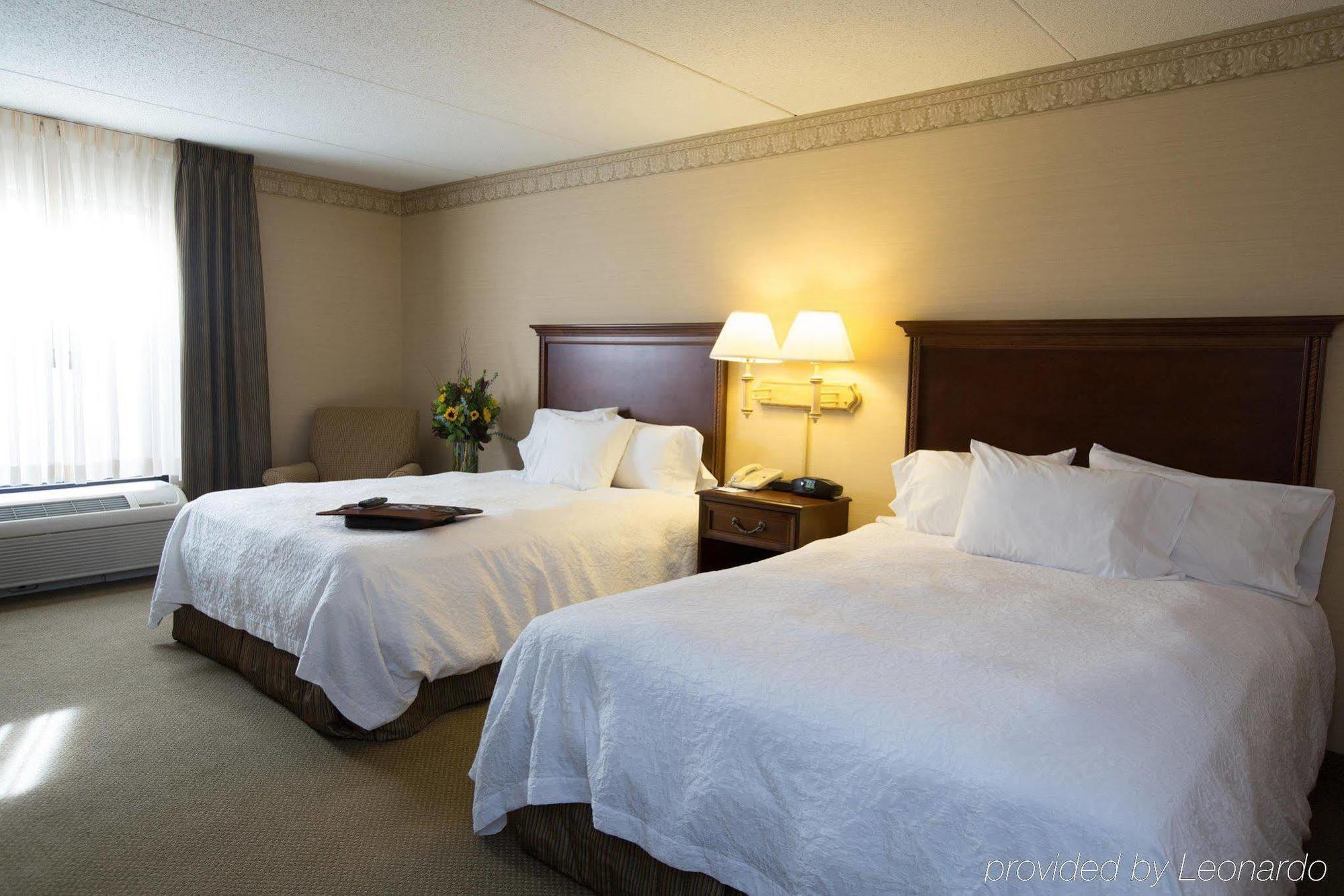 Hampton Inn Raynham-Taunton Eksteriør billede