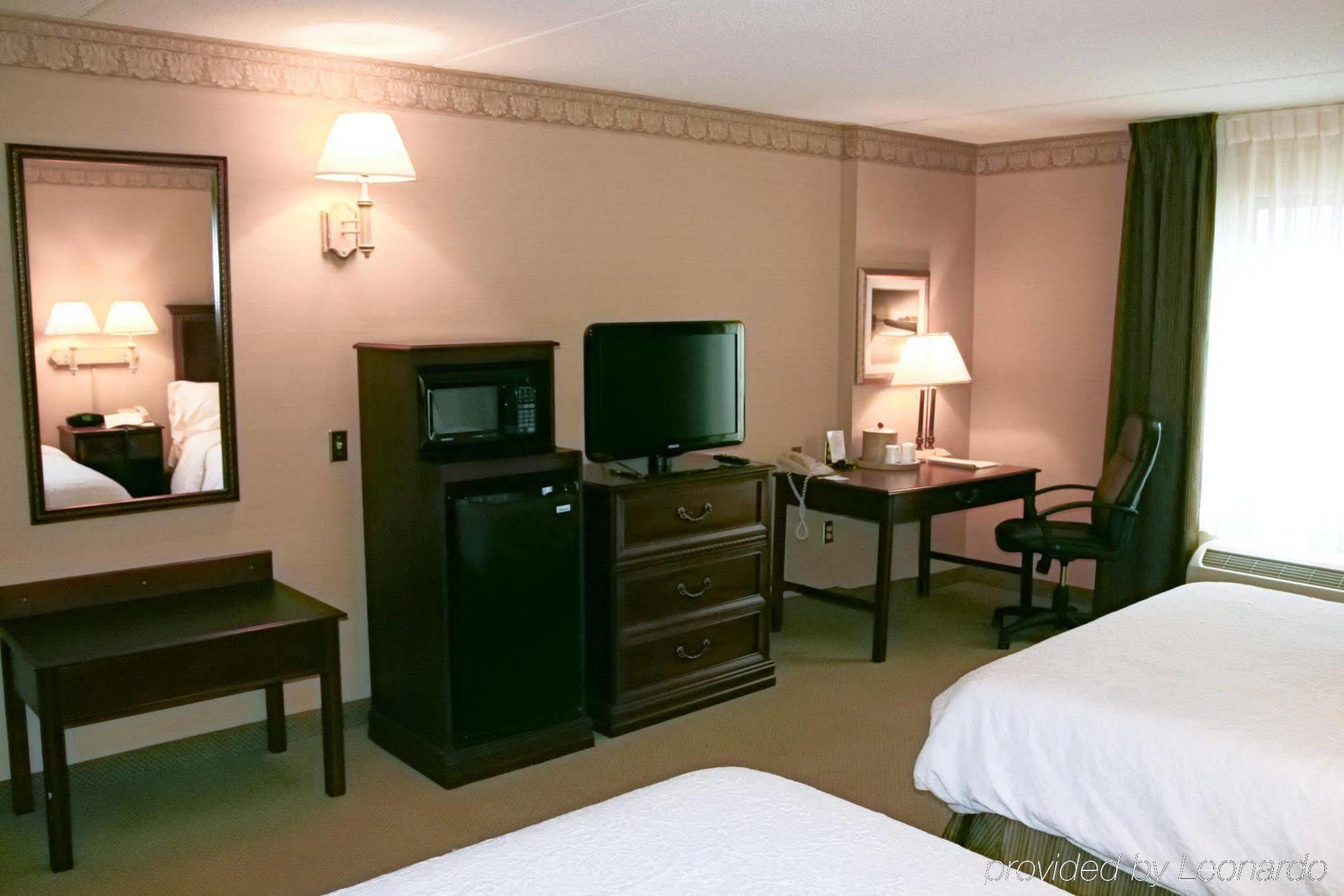 Hampton Inn Raynham-Taunton Eksteriør billede